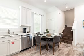 Margaritaville Cottages Orlando by Vstays