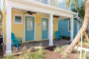 Margaritaville Cottages Orlando by Vstays
