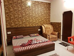 Sonu Guest House - Hostel