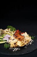 Areo Hotel & Restaurant