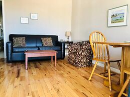 Anne Shirley Motel & Cottages