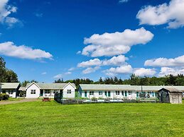 Anne Shirley Motel & Cottages