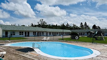 Anne Shirley Motel & Cottages