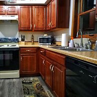 Lafayette Townhouse 105
