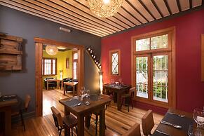 Esencia Hotel Boutique & Gourmet