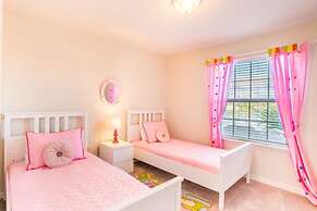 Beautiful Windsor Villa