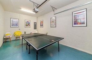 Contemporary Retreat 5 Bedroom Private Pool Home-near Disney