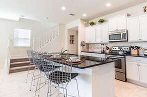 Contemporary Retreat 5 Bedroom Private Pool Home-near Disney