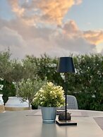 Hermoso Luxury Suites