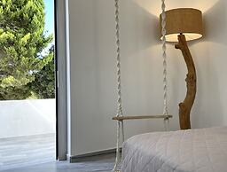 Hermoso Luxury Suites