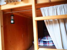 Ekimae House SAMARU - Hostel