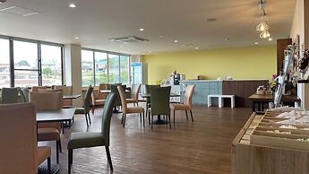 Rycom Family Resort Hotel