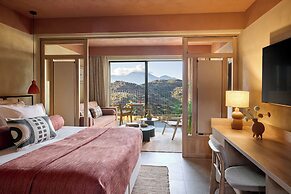 Rocrita Lifestyle Beach Resort