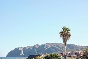 Rocrita Lifestyle Beach Resort