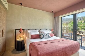 Rocrita Lifestyle Beach Resort