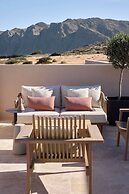Rocrita Lifestyle Beach Resort