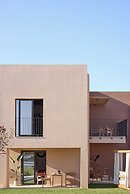 Rocrita Lifestyle Beach Resort