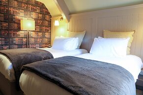 The Kingsbury at No7 & No8