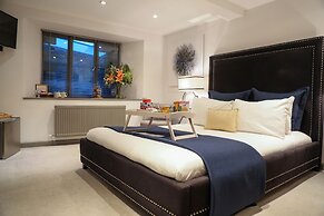 The Kingsbury at No7 & No8