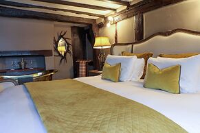 The Kingsbury at No7 & No8