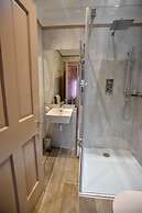 The Kingsbury at No7 & No8