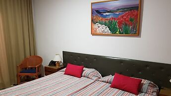 Hostal Residencia Catalina