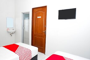 OYO 422 Achterhuis Guesthouse