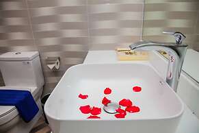 Golden Rose Hotel Danang