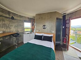 Klettar Tower Iceland