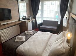 Adanaz Otel