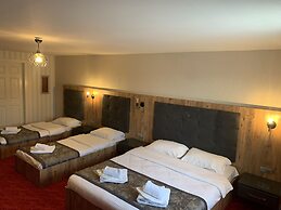 Adanaz Otel