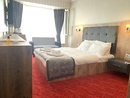 Adanaz Otel