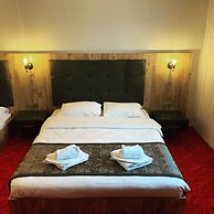 Adanaz Otel