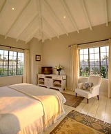 Soames Hotel & Jack's Bar