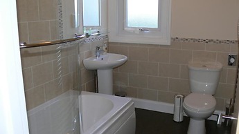 The Home Arms Guesthouse