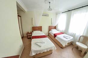 Villa Sunnyside by Lycia Collections