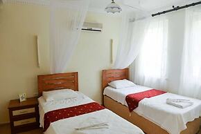 Villa Sunnyside by Lycia Collections