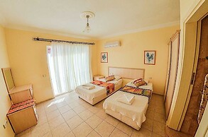 Villa Kaktus by Lycia Collections