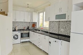 Villa Biba 1 by Lycia Collections