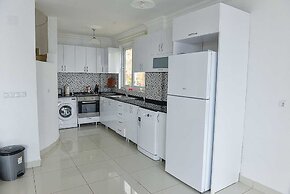 Villa Biba 1 by Lycia Collections