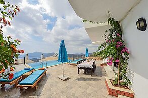 Villa Biba 1 by Lycia Collections