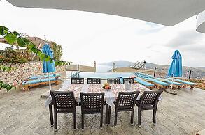 Villa Biba 1 by Lycia Collections