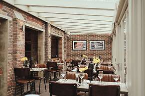 Winemaker's Pub