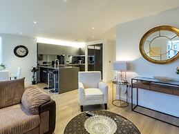 2 Bed Property Close to Heathrow Airport