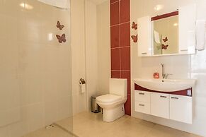 Villa Fusya by Lycia Collections