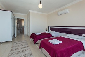 Villa Fusya by Lycia Collections