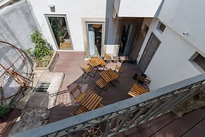 Casa Portuguesa by Una