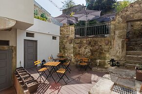 Casa Portuguesa by Una