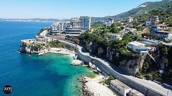 Skyhill Boutique Hotel