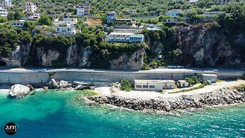 Skyhill Boutique Hotel